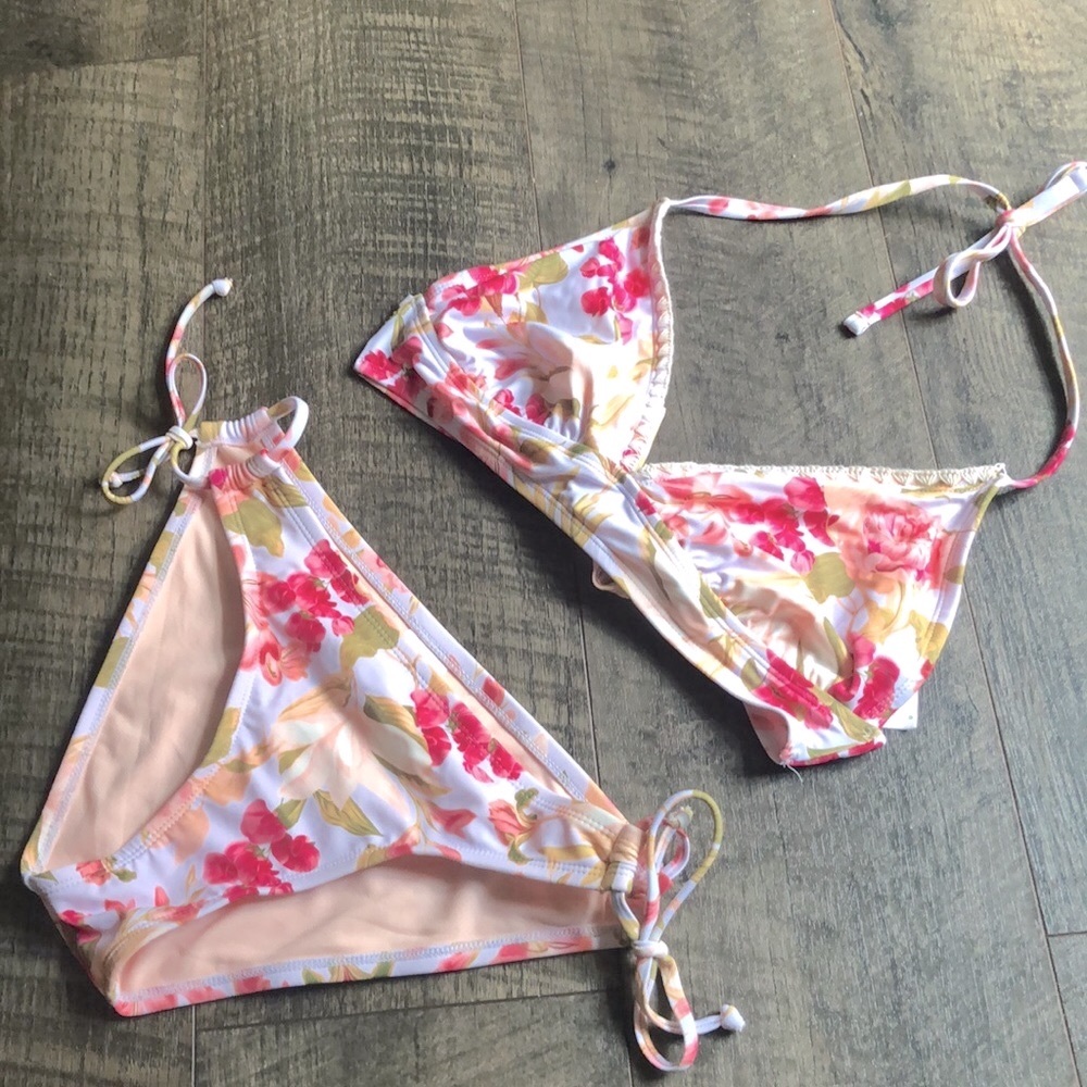 KONA SOL FLORAL BIKINI SET BOTTOMS S TOP D/DD